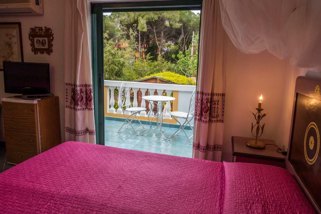 B&B Giglio Di Mare Cala Liberotto Εξωτερικό φωτογραφία